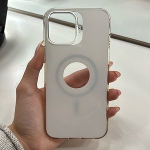 Moft iPhone 12 Pro Max Case